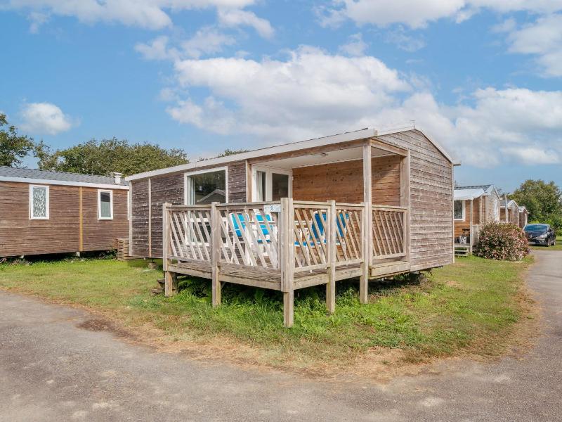 Standard Mobile Home (6 Adults)	 image 3
