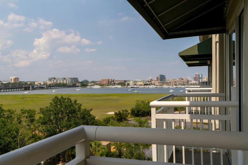 SpringHill Suites by Marriott Charleston Riverview - image 38