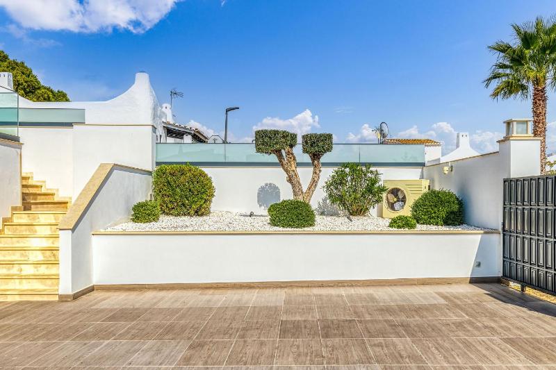 Ilha do Sol Luxury in an ideal location! - image 3