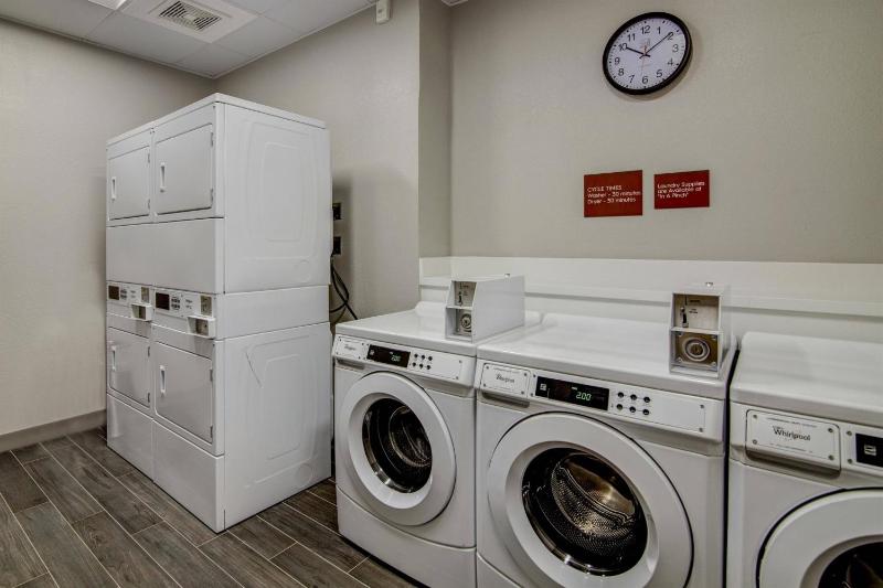 TownePlace Suites by Marriott Houston Hobby Airport - image 14