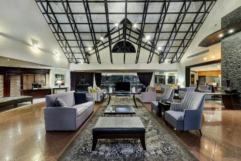 Protea Hotel Midrand - image 14