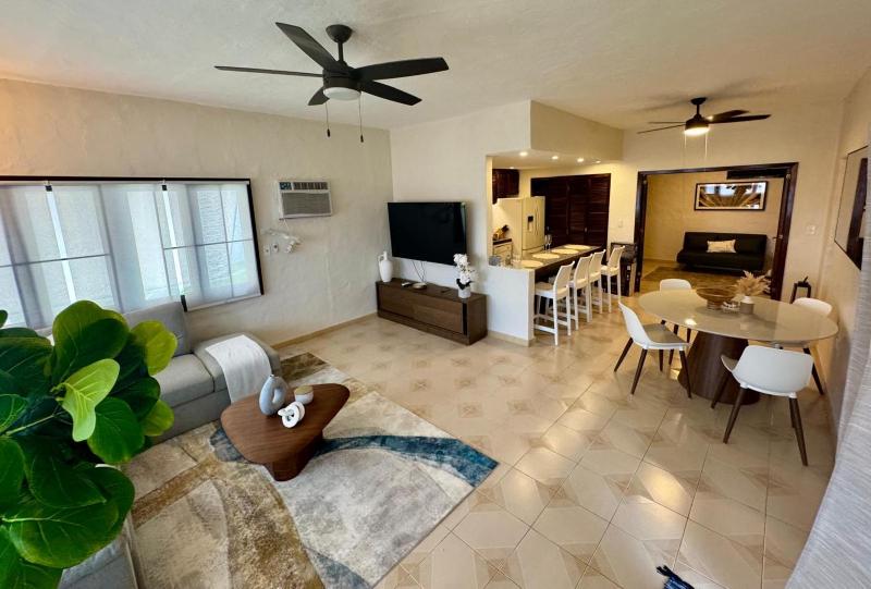 One-Bedroom Apartment image 1