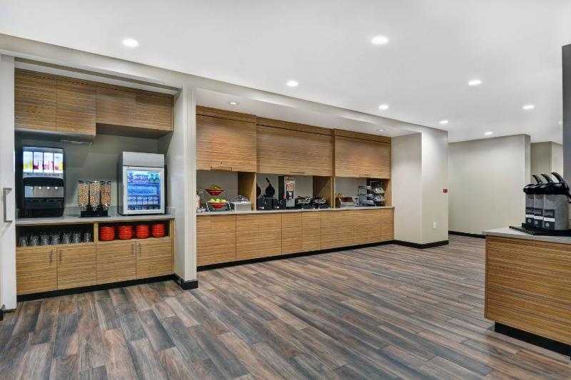 TownePlace Suites by Marriott Sarasota/Bradenton West - image 29