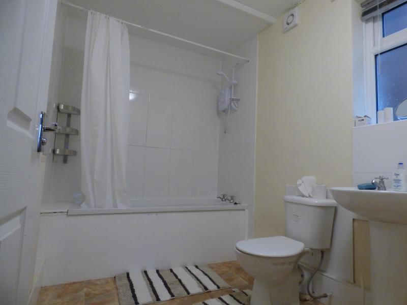 Lindbridge House Nottingham - image 12