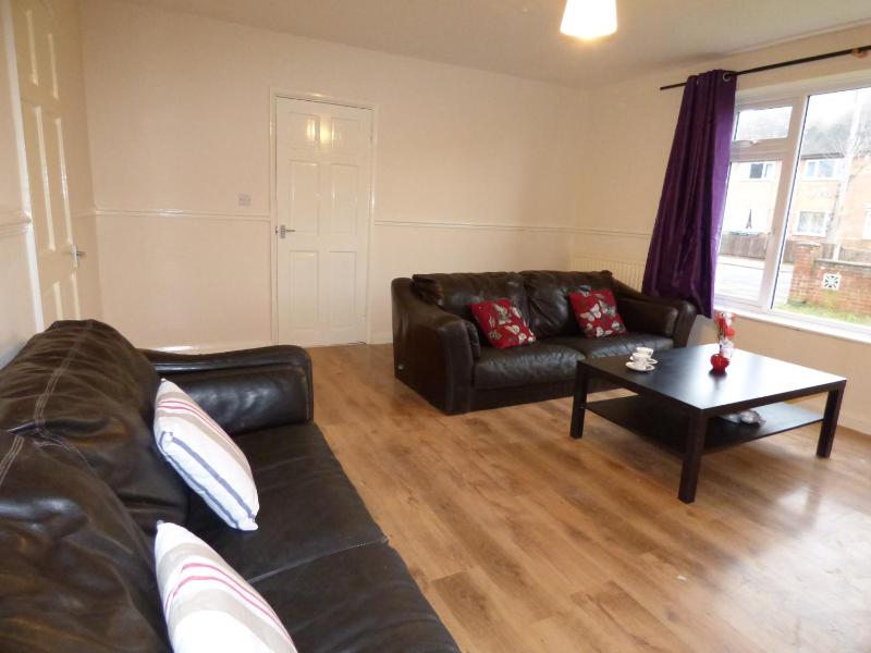 Lindbridge House Nottingham - image 27