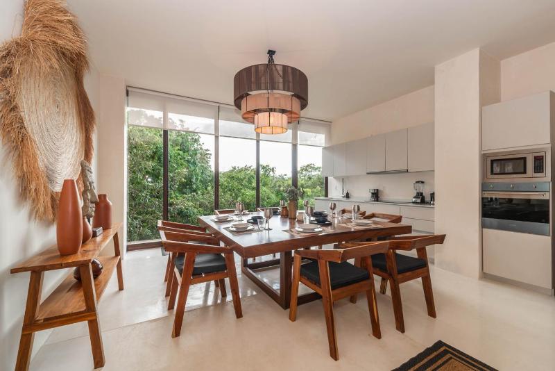 Exclusive Penthouse with Private Plunge Pool and Terrace - image 9