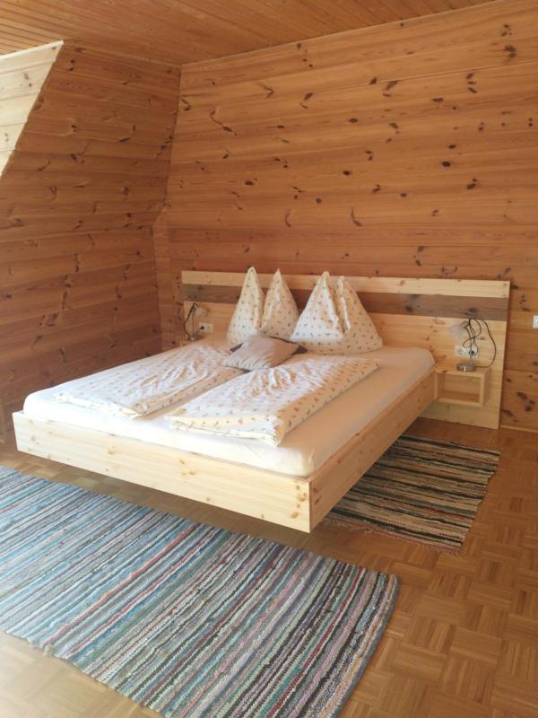 Two-Bedroom Apartment with Mountain View image 1