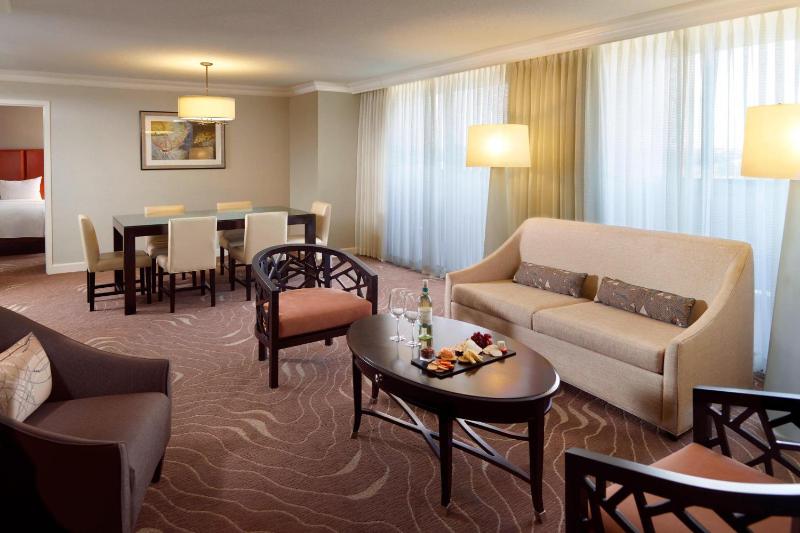 King Room - Concierge Level image 1