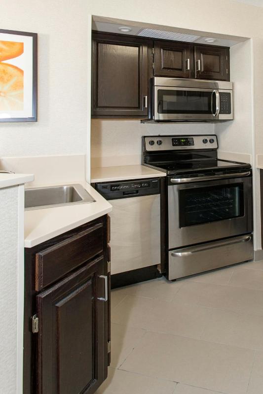 Two-Bedroom Suite image 2