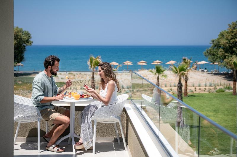 Superior Room with Sea View image 1