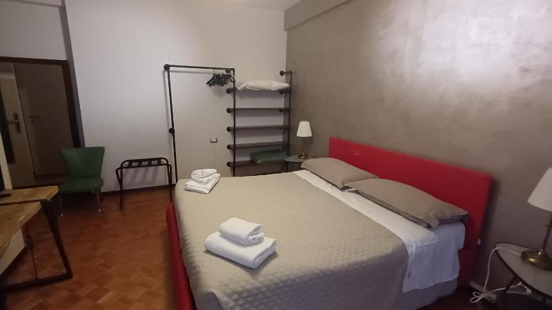 Double Room image 1
