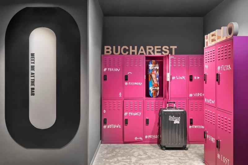 Moxy Bucharest Old Town - image 10