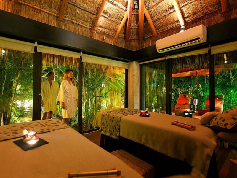 2BD Del Palmar Cancun Oceanview Pool & Resort - image 9
