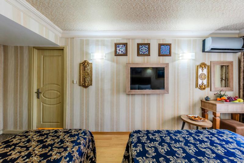 Comfort Quadruple Room image 4