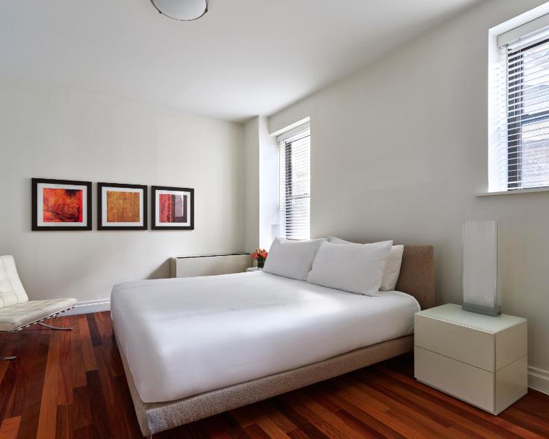 One Bedroom Suite  image 3