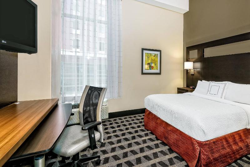 TownePlace Suites by Marriott San Antonio Downtown Riverwalk - image 44