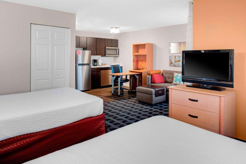 Double Studio with Two Double Beds and Sofa Bed image 3