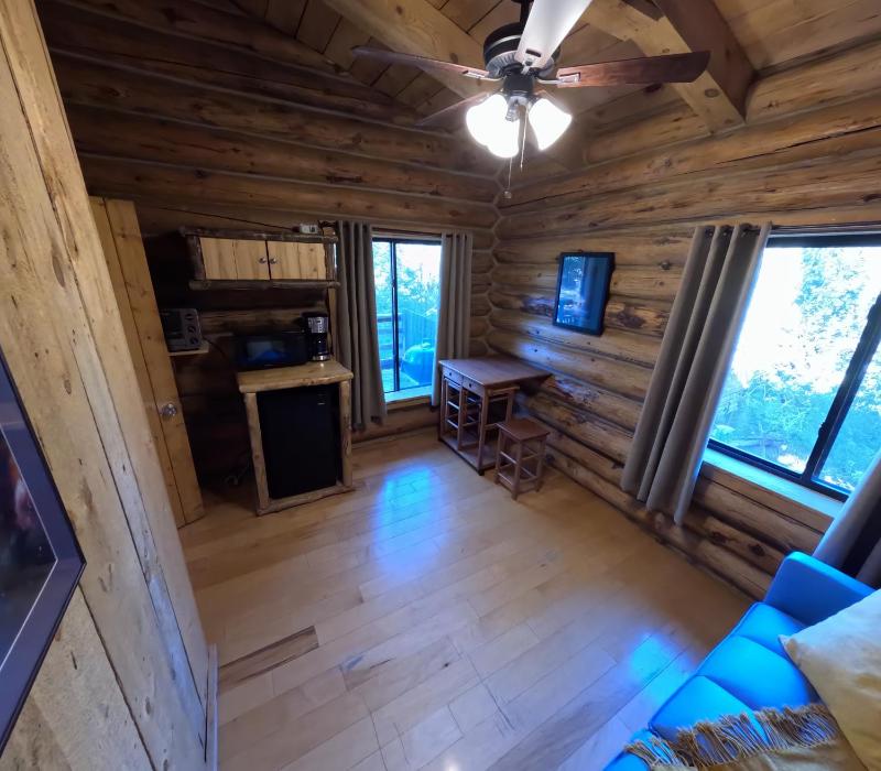 Suite with Balcony image 2