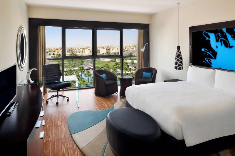 Standard Room image 4