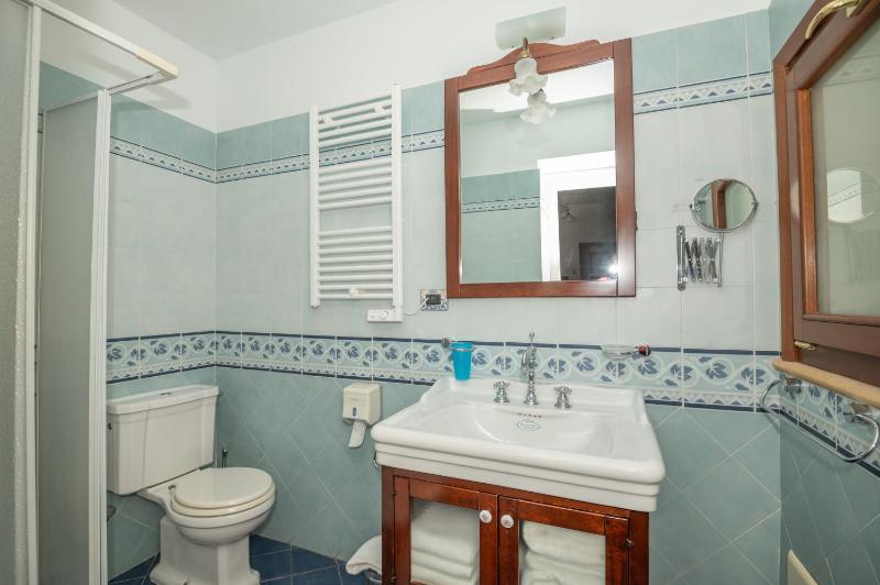 Triple Room image 2