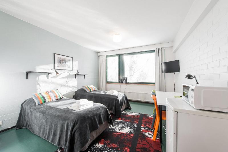 Double Room image 3