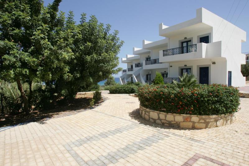Cretan Seaside Boutique Hotel - image 12