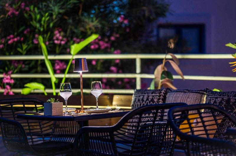 Cretan Seaside Boutique Hotel - image 4
