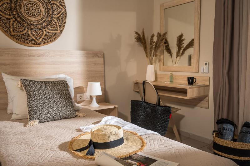 Cretan Seaside Boutique Hotel - image 23