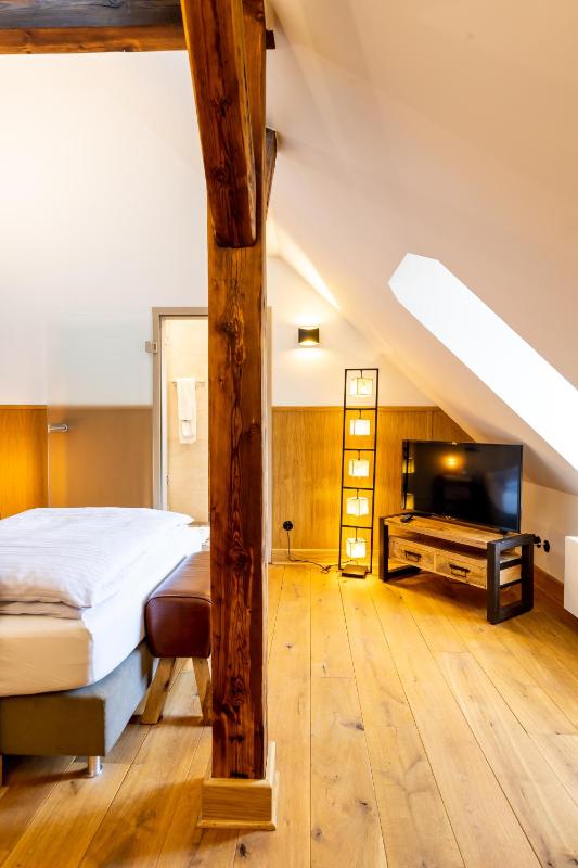 Superior Single Room image 4