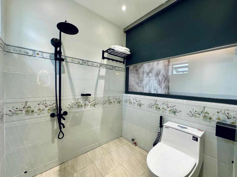 ON Hotel - image 4