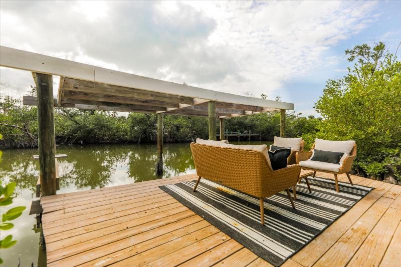 Dock Holiday - image 31