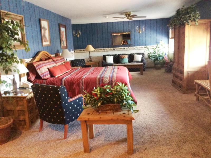 King Suite image 3