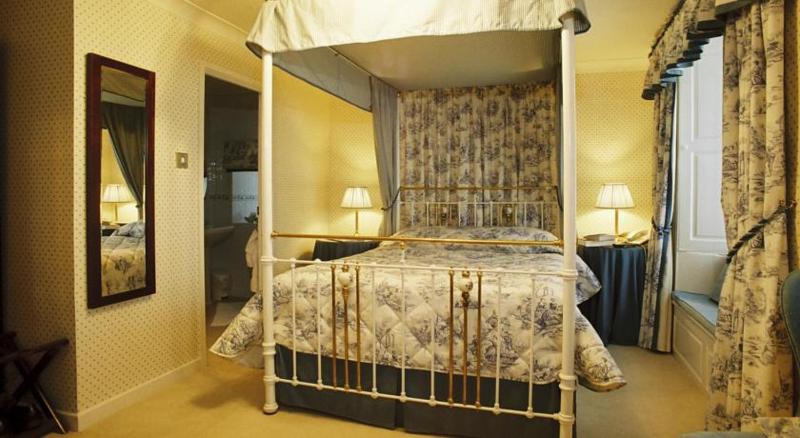 Deluxe Double Room image 2