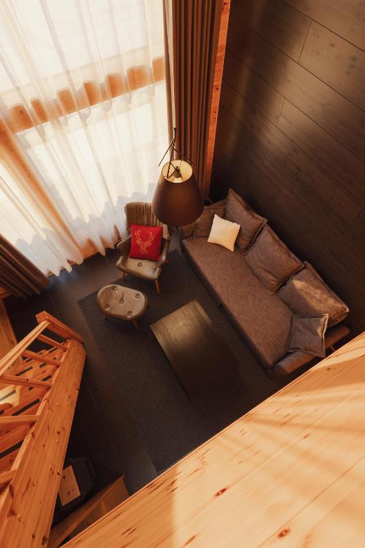  View Suite image 3