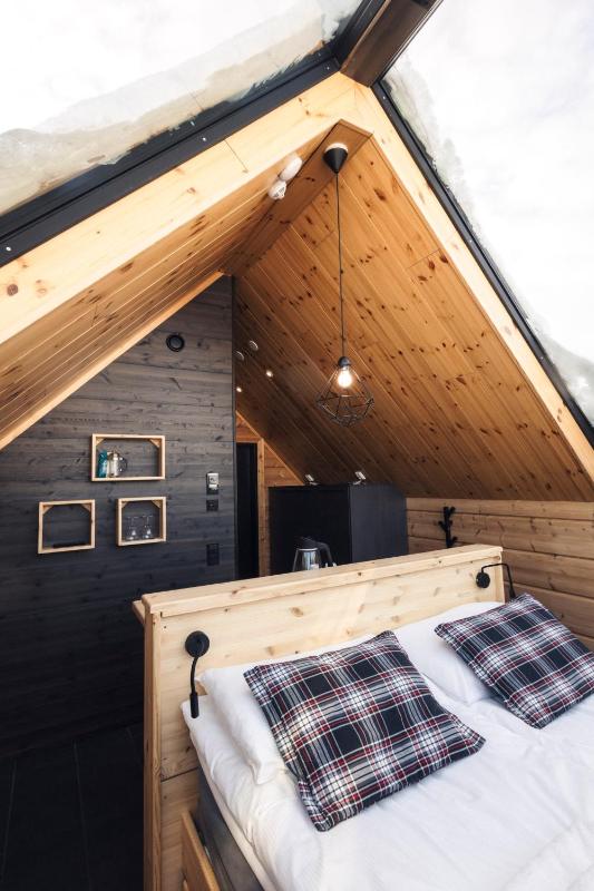 Aurora Cabin image 3