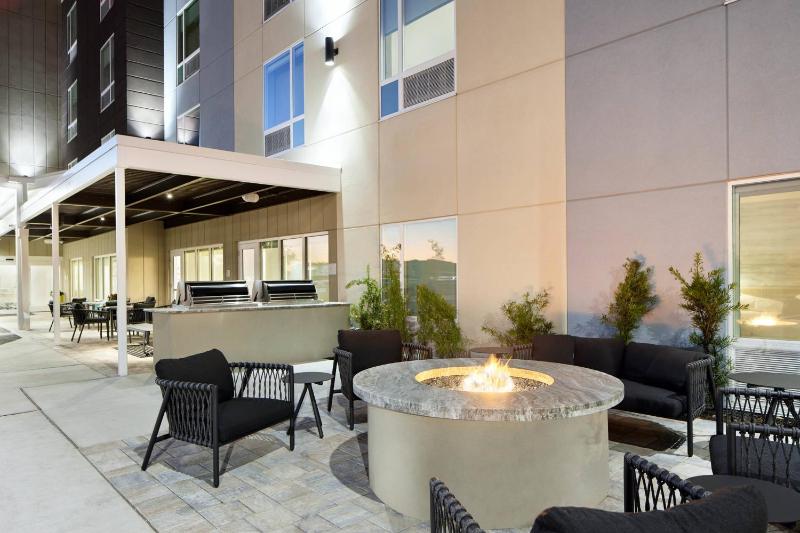 TownePlace Suites by Marriott Tampa Casino Area - image 13