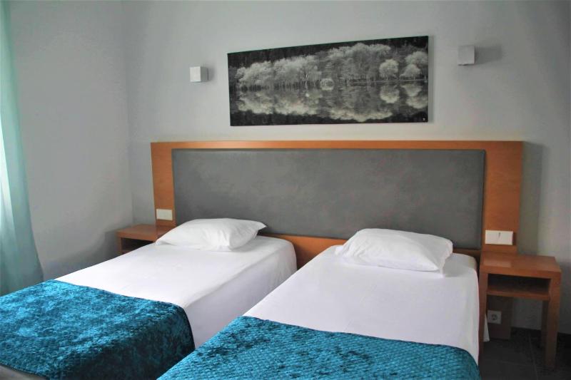 One-Bedroom Apartment image 1