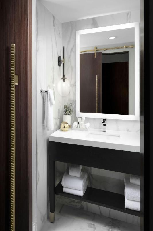 JW Marriott Miami - image 9