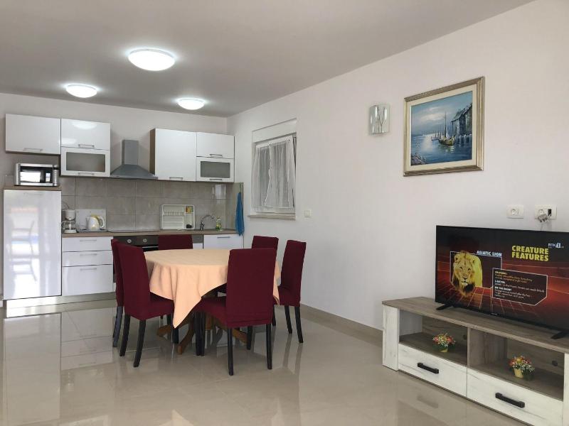 House LjubaV - image 2