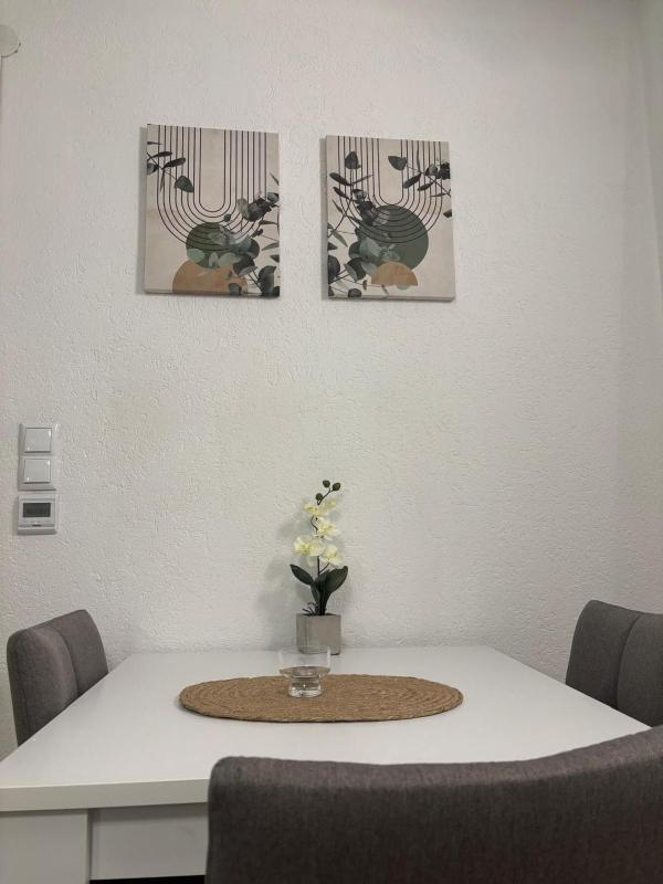 Memy Apartment - image 2