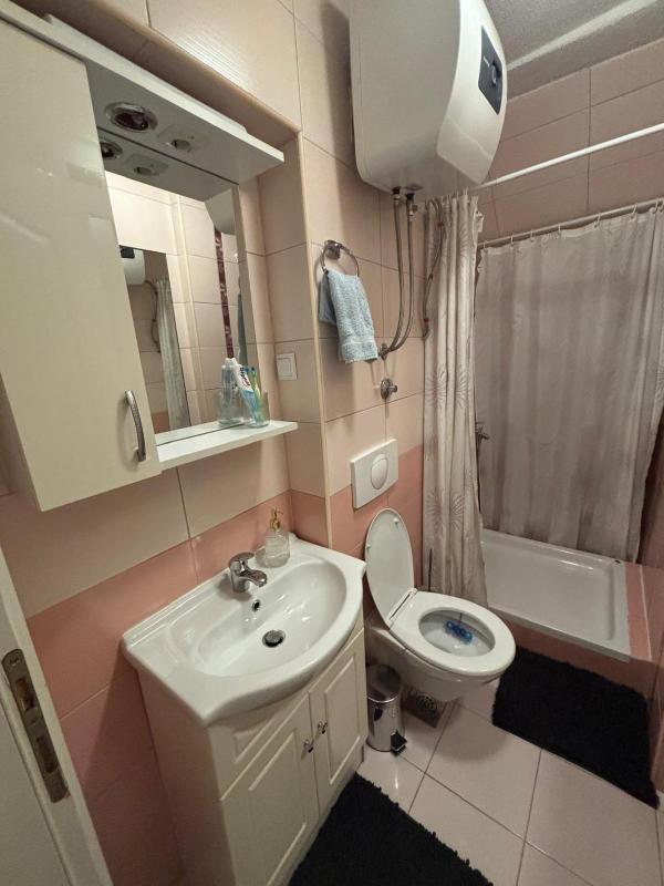 Memy Apartment - image 11