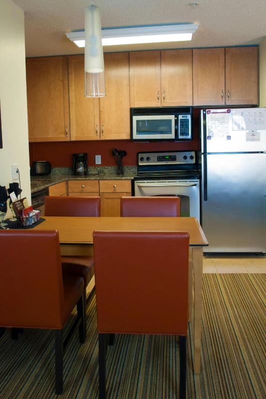 Two-Bedroom Suite image 2