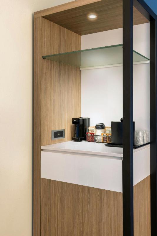 Suite with 2 Queen, Sofa bed, Balcony image 2