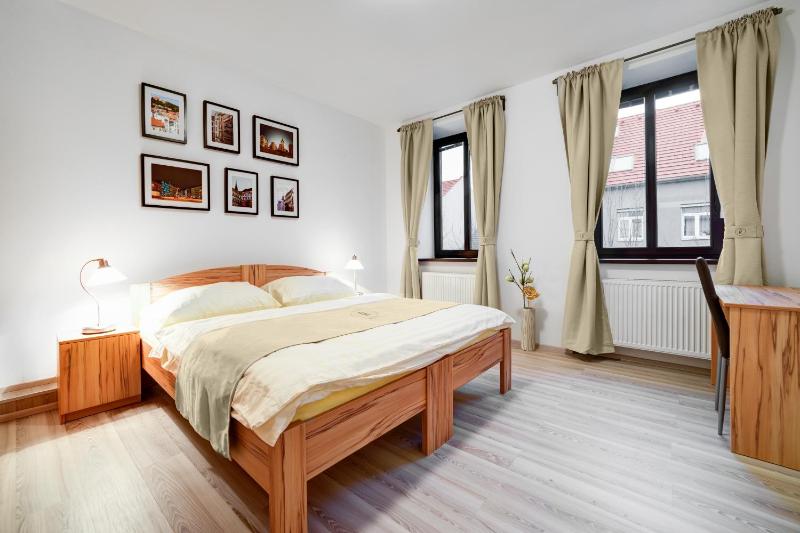 Double or Twin Room with Private Bathroom image 3