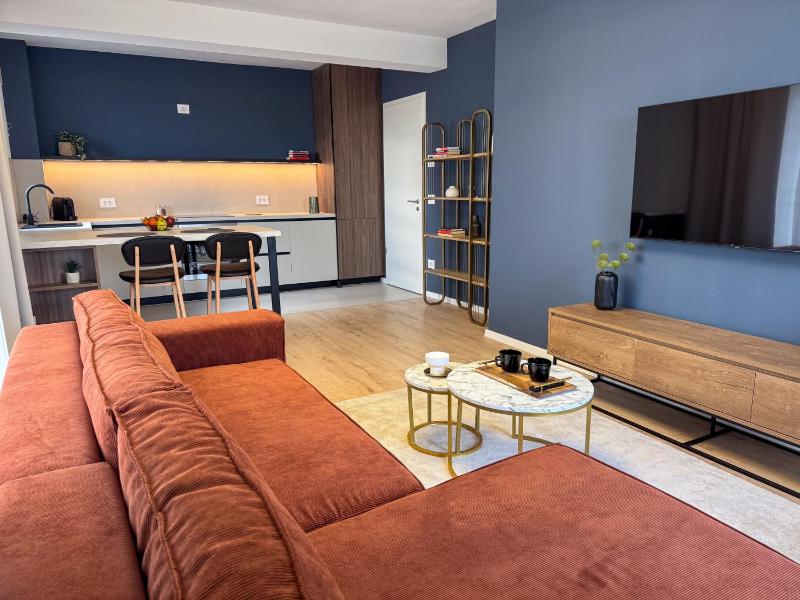 Cozy Cityscape Bluewood Modern & Cozy premium Apt - image 7