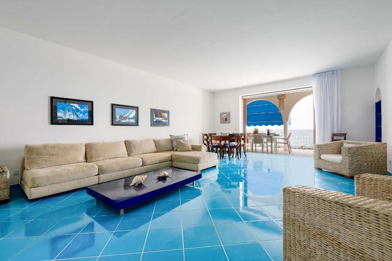 AMORE RENTALS - Villa Marti - image 49