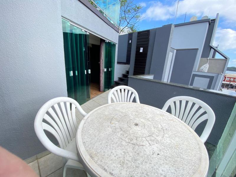 Duplex com piscina na praia de Bombinhas - image 33