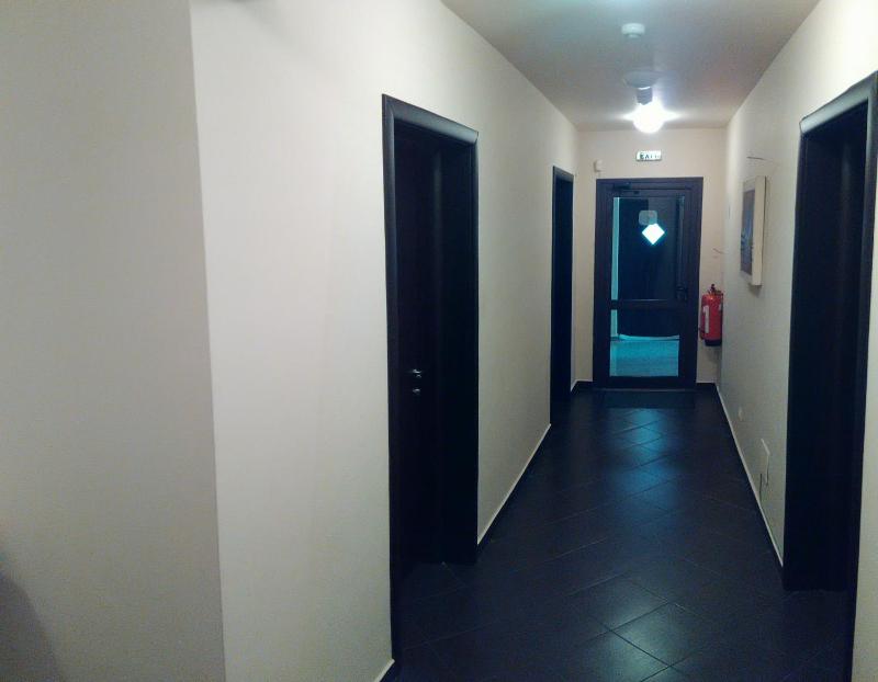 Double or Twin Room with City View and Free Parking image 2