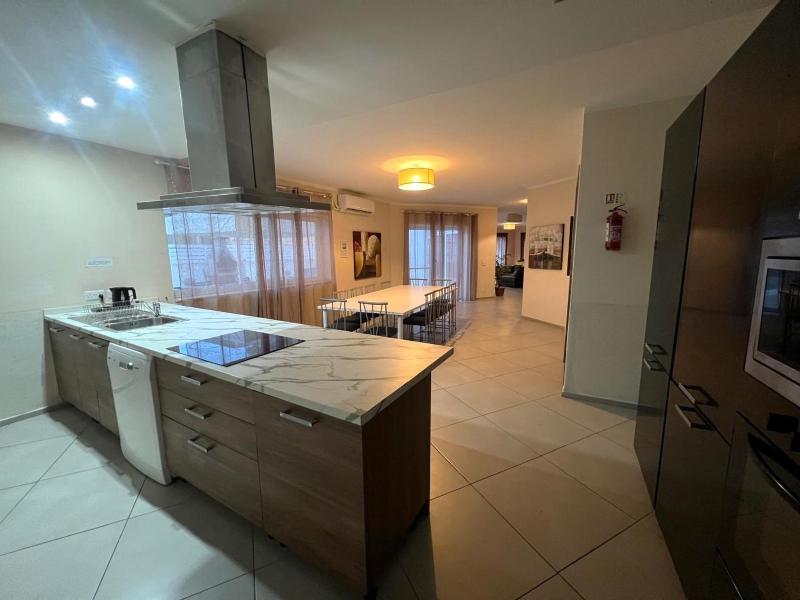 Villa with Sea View image 4