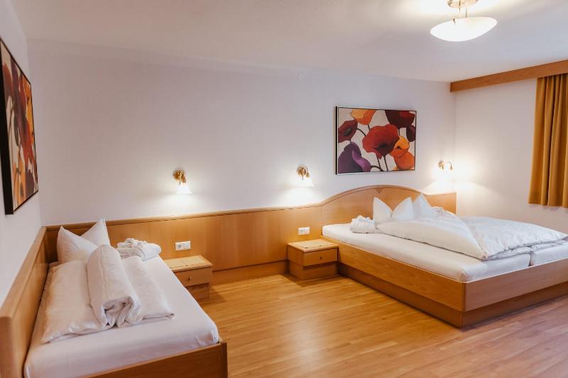 One Bedroom Apartment Ground Floor image 4